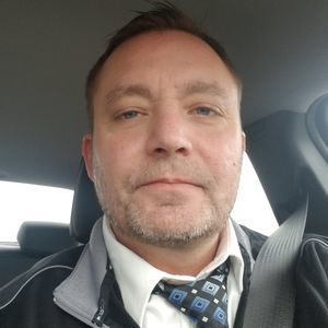 Meet your Posher, Lee